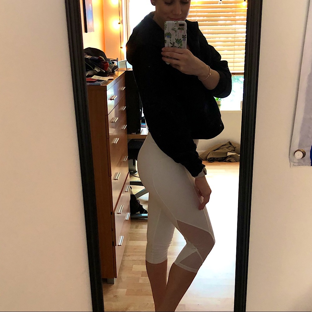 White Lululemon Fast and Free Crop